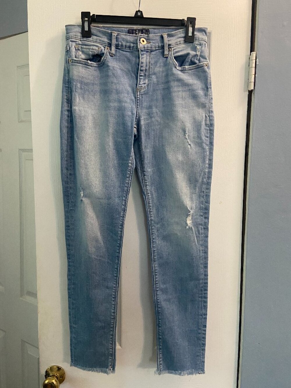 Lucky Brand Brooke Skinny Jeans Women 8/29 Light Wash Distressed Raw Hem